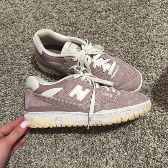 New Balance 550 - Picture 2 of 3